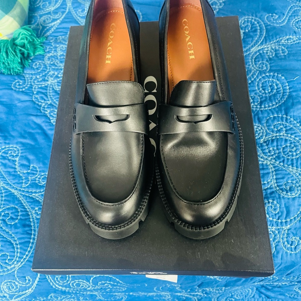 Coach Black Leather women’s Loafers